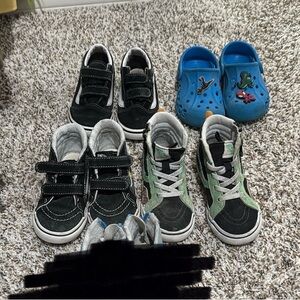 Boys Vans lot